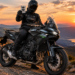 Recensione Kawasaki Versys 900 2027: La logica del Biker o la provocazione del Joker?